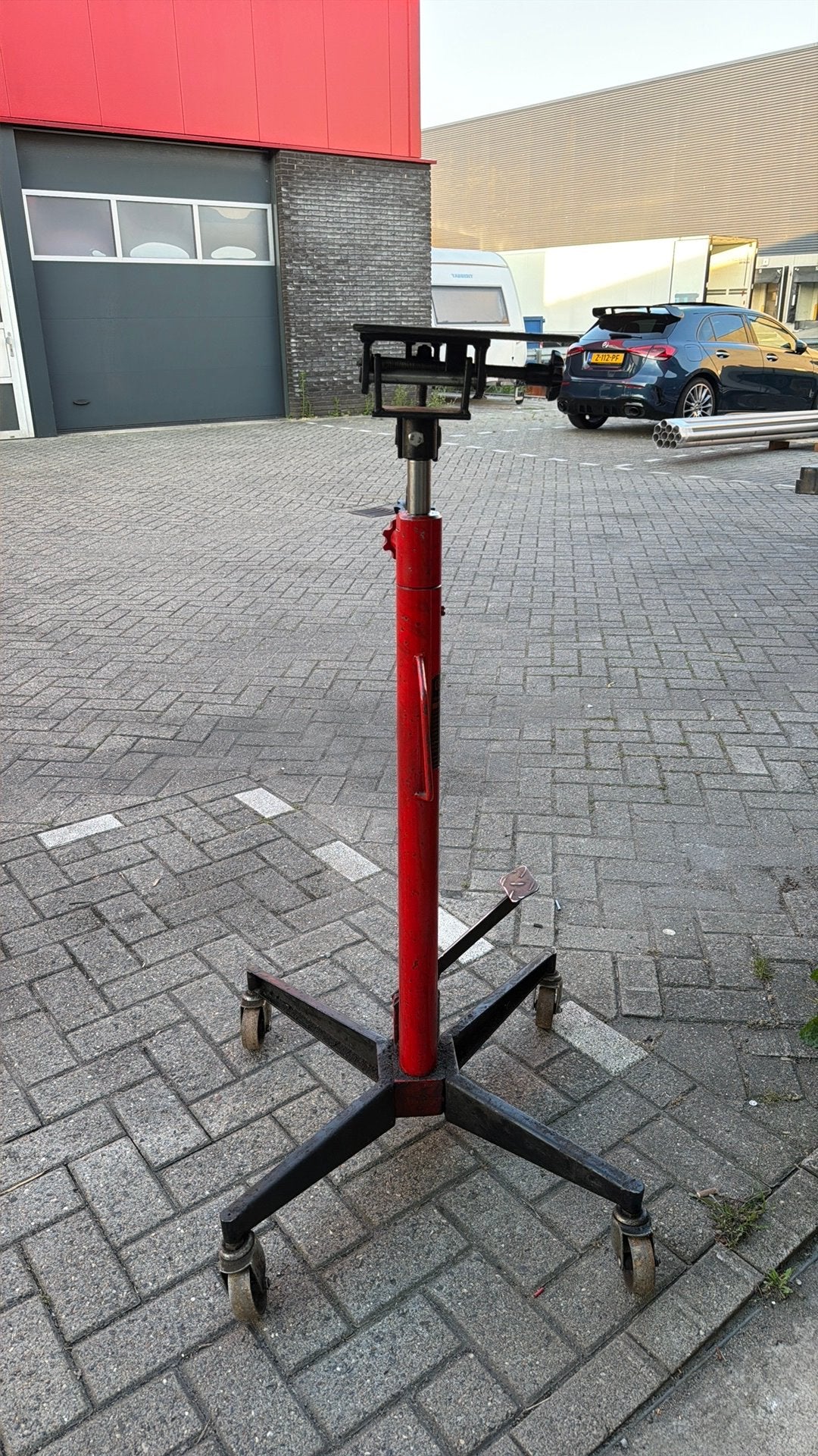 GRATIS! Hydraulische versnellingsbakkrik krik 0.3 ton lek, Ophalen, Gebruikt, Overig gereedschap