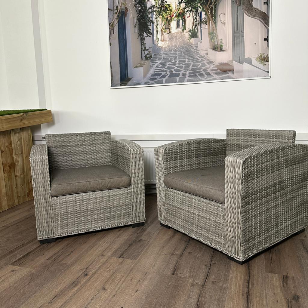 2 wicker lounge/fauteuil stoelen incl. kussens, Gebruikt, Verzenden, ., .