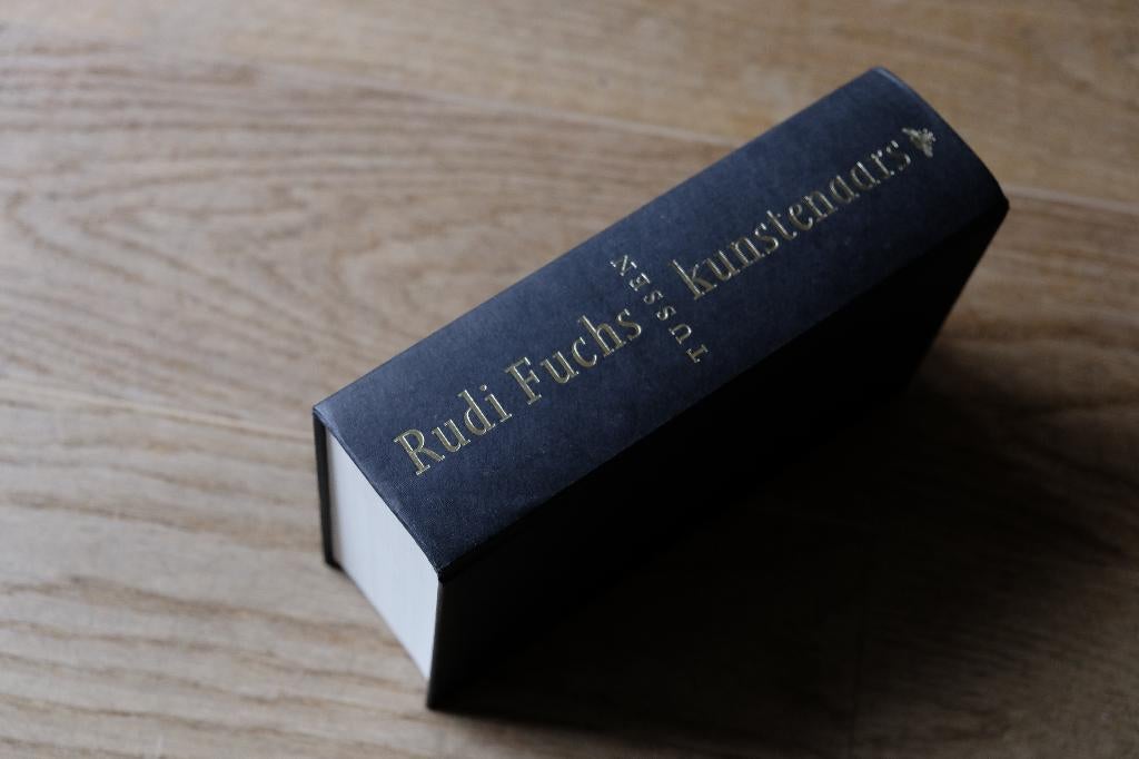 Tussen Kunstenaars Rudi Fuchs, Gelezen, Rudi Fuchs, Ophalen of Verzenden, Schilder- en Tekenkunst