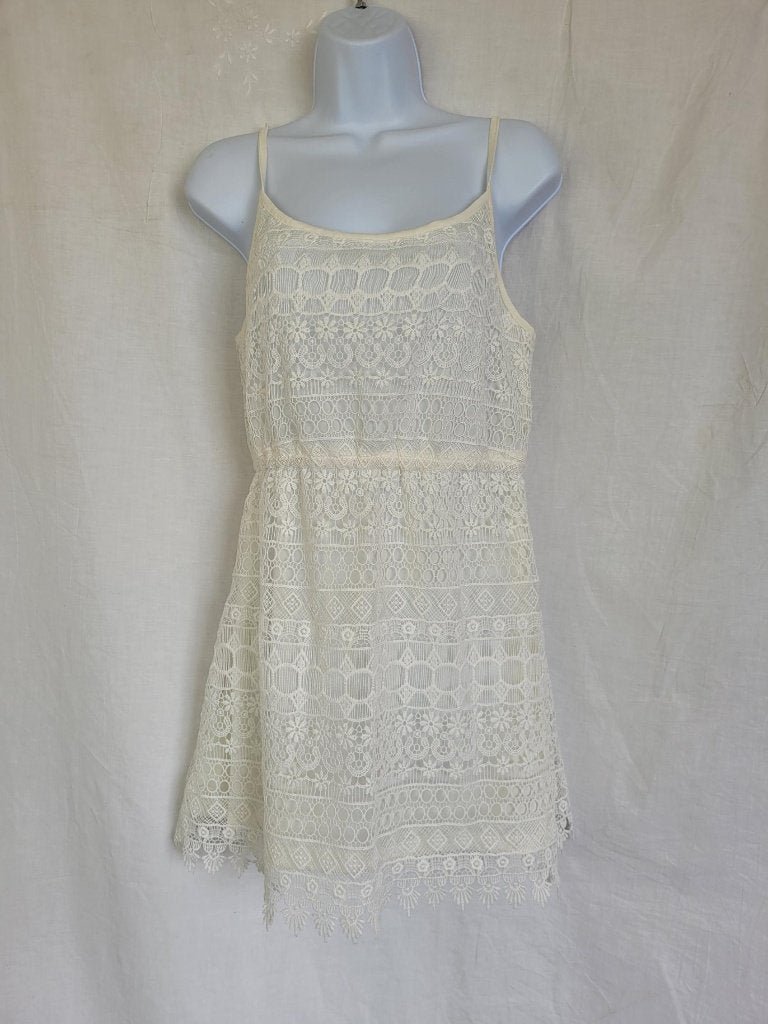 Mooie witte kanten mini jurk mt M, Maat 38/40 (M), ., Wit, Ophalen of Verzenden
