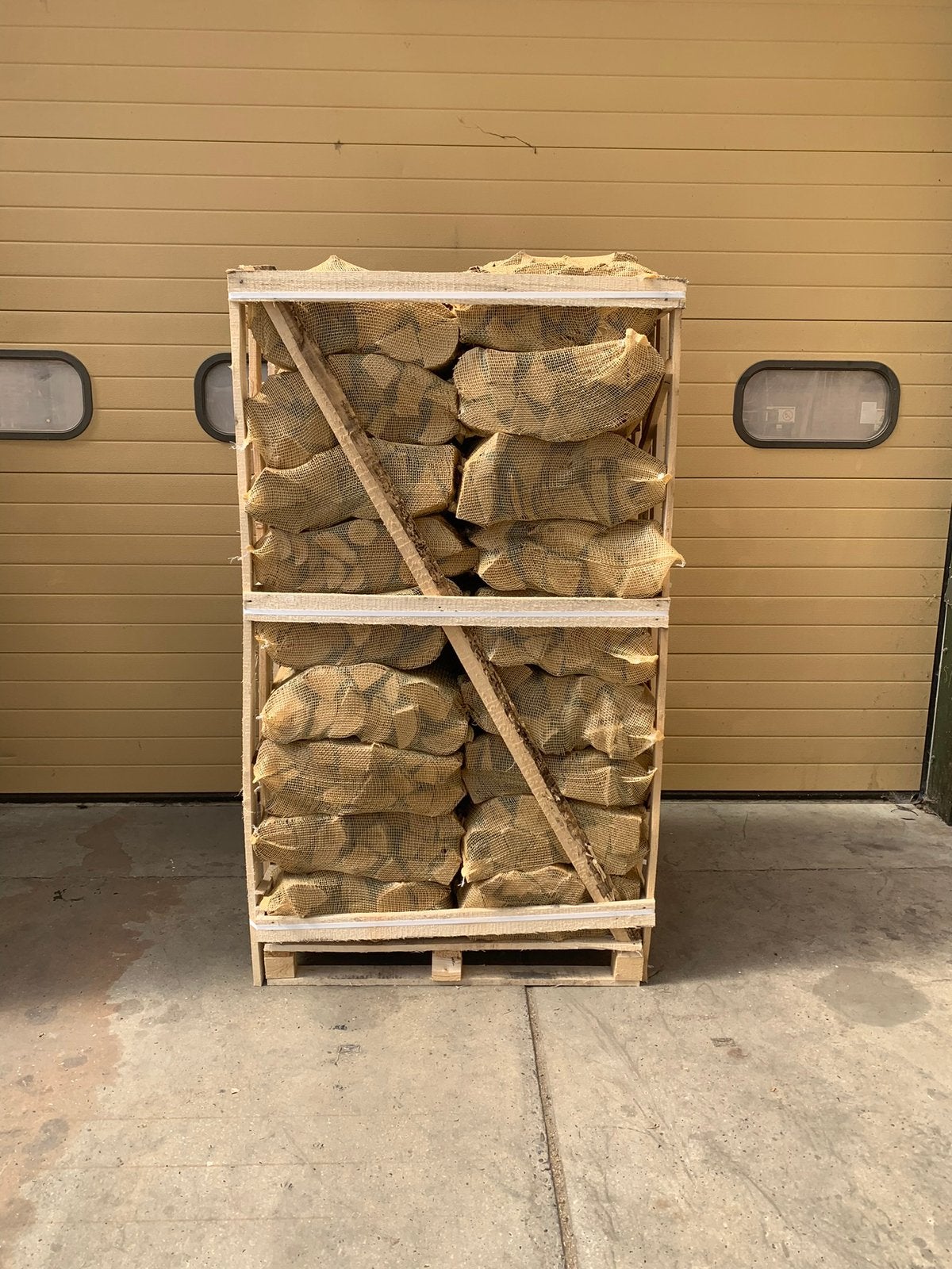 🪵🔥XXL Zak Ovengedroogd Berkenhout-40L(14-16KG)-Vanaf €8,99, 6 m³ of meer, Ophalen