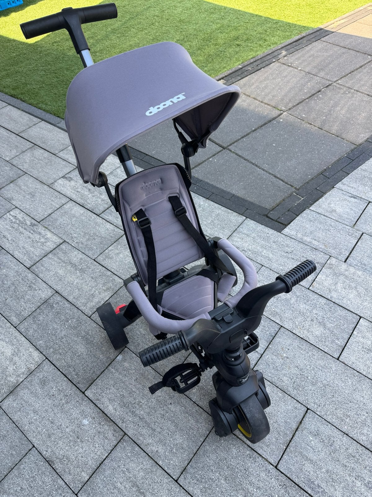 Doona Liki Trike Greyhound - Compacte Driewieler, Ophalen, Zo goed als nieuw, Overige typen