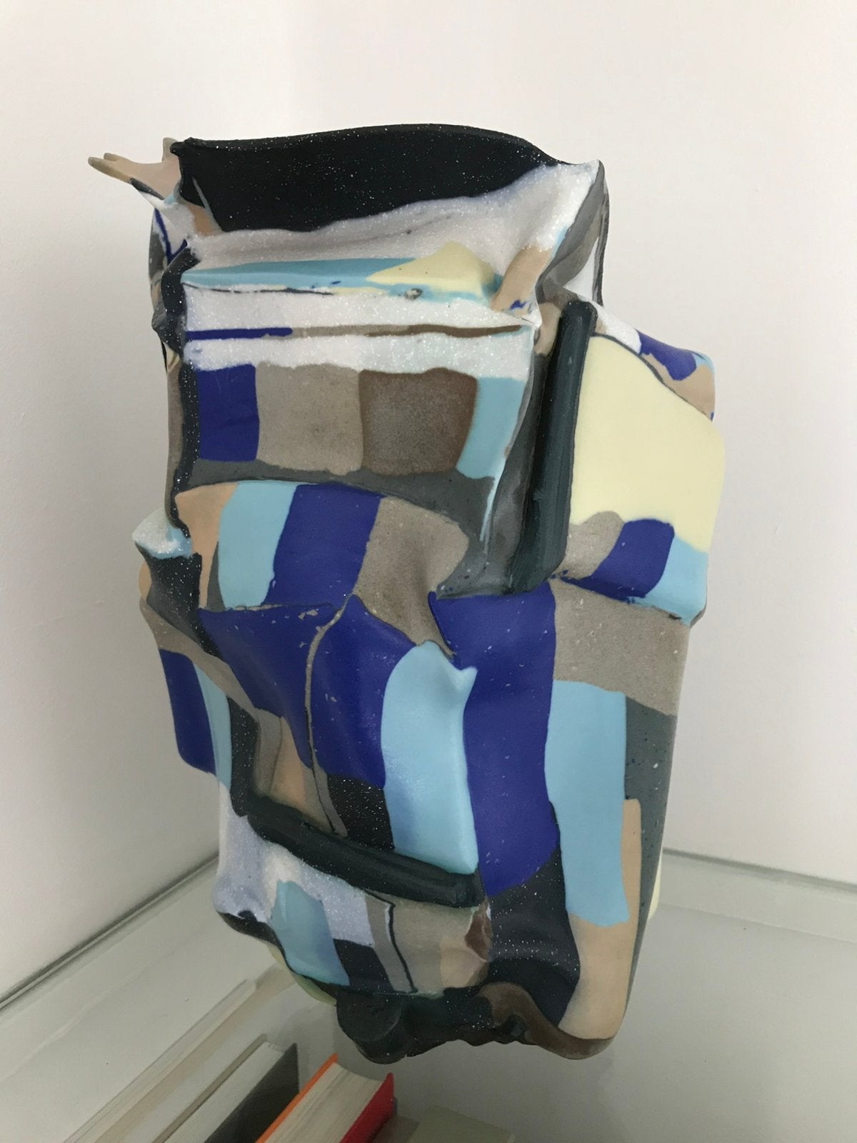 Babs Haenen, object van porselein, Ophalen