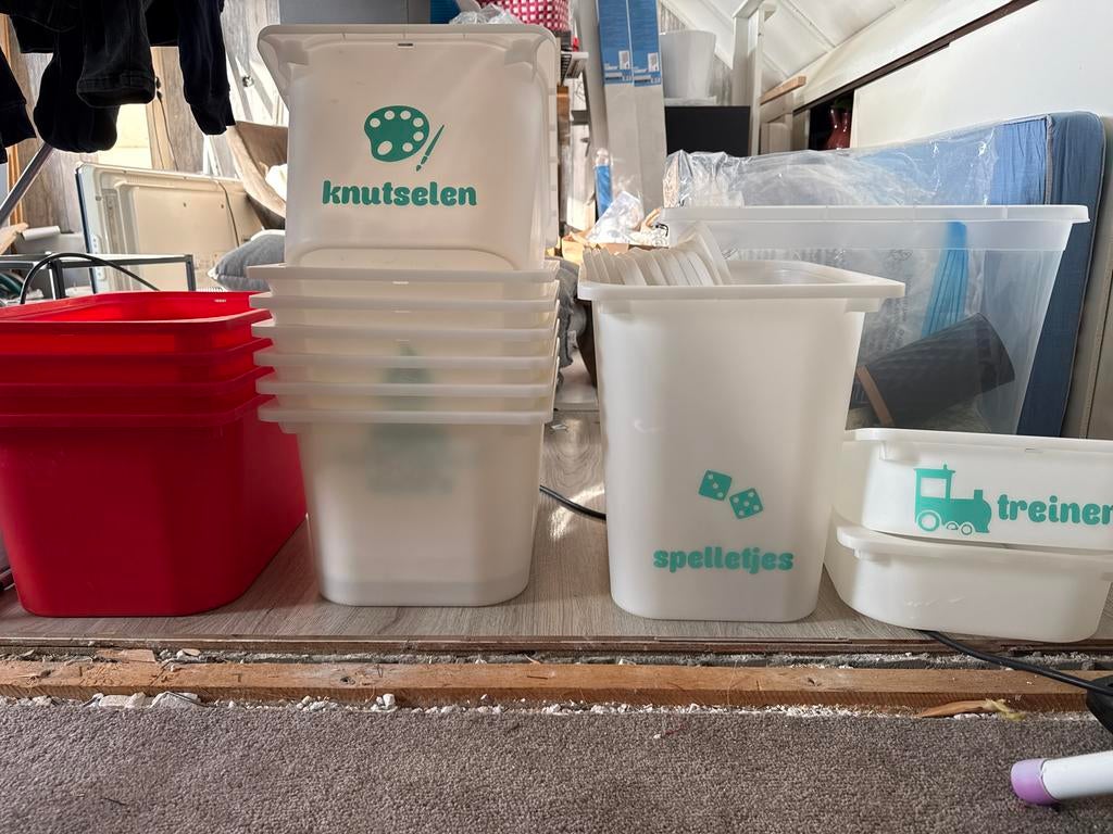 IKEA Trofast bakken set (14 bakken, 13 deksels), Ophalen, Gebruikt, Jongen of Meisje