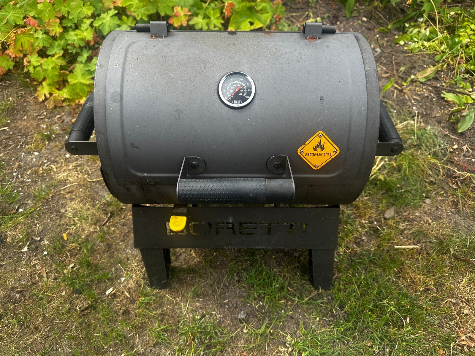 Boretti Barbecue: Compacte en Robuuste Grill, Ophalen, Gebruikt