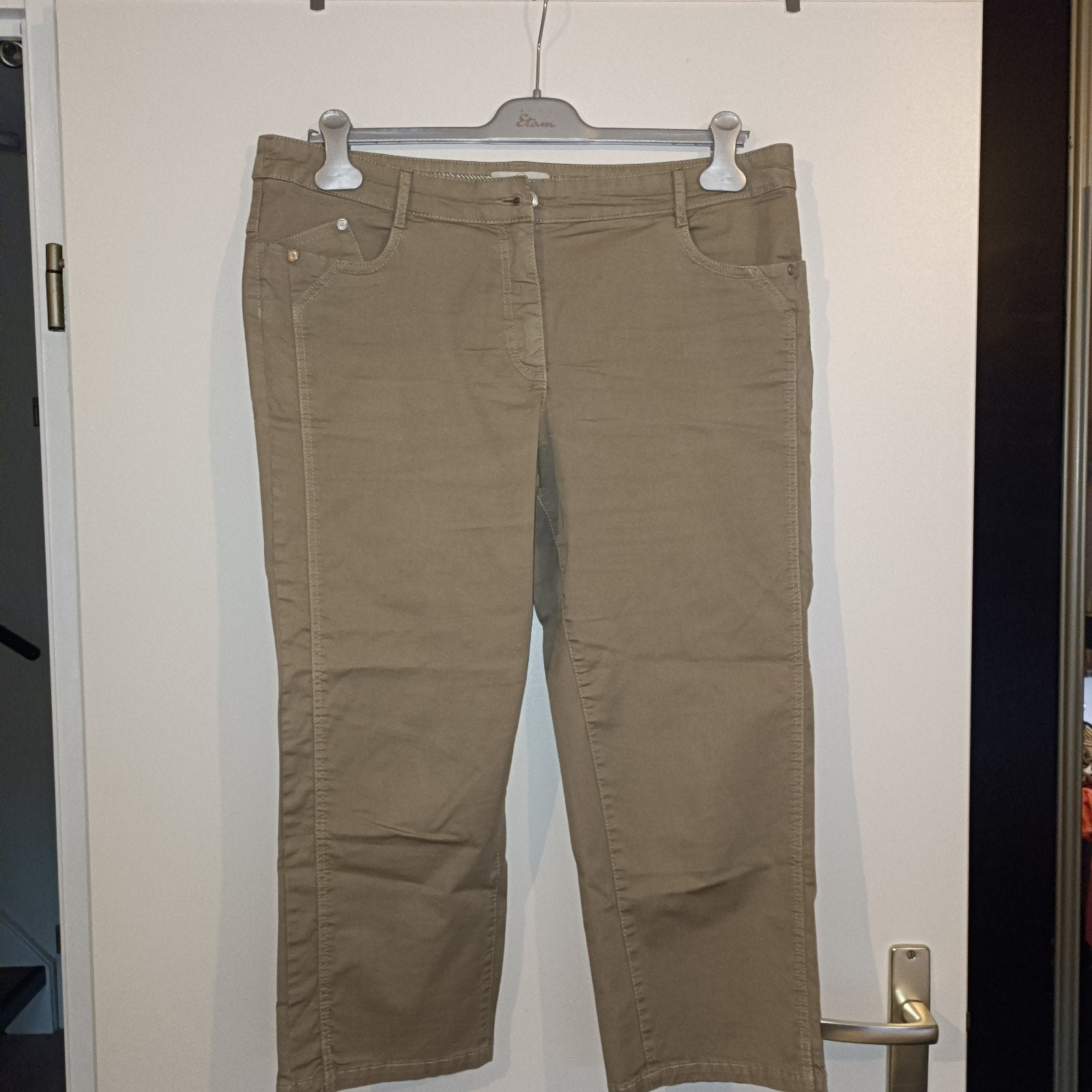 Gina 5-pocket capri broek beige/licht bruin maat 46 z.g.a.n., Kleding | Dames, Broeken en Pantalons, Zo goed als nieuw, Maat 46/48 (XL) of groter