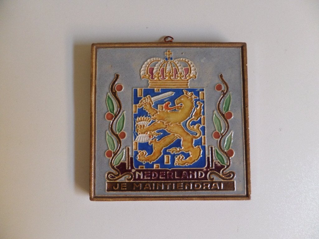 Vintage wandtegel met Nederlands wapen - Westraven Utrecht, Antiek en Kunst, Ophalen of Verzenden