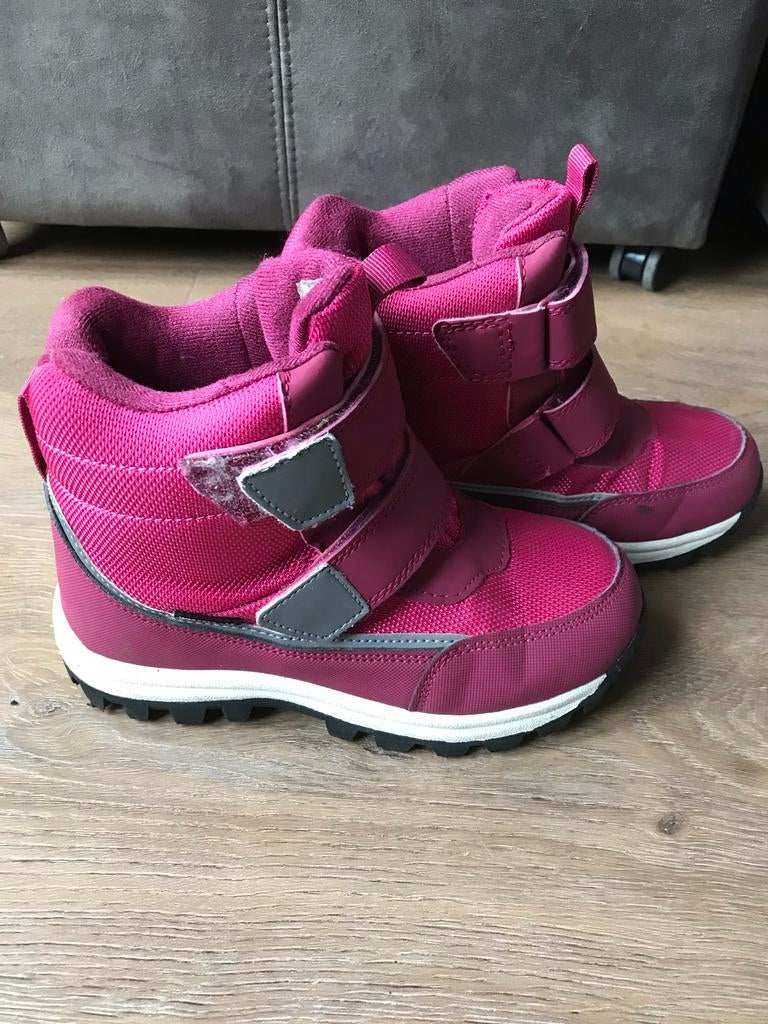 Kinder sneeuwschoenen/snowboots maat 32, Kinderen en Baby's, Ophalen of Verzenden, Zo goed als nieuw, Jongen of Meisje, Laarzen