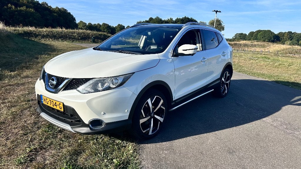 Nissan Qashqai Tekna Aut. | Pano | Leder | 360 Cam l €8495, Automaat, 4 cilinders, Wit, Particulier