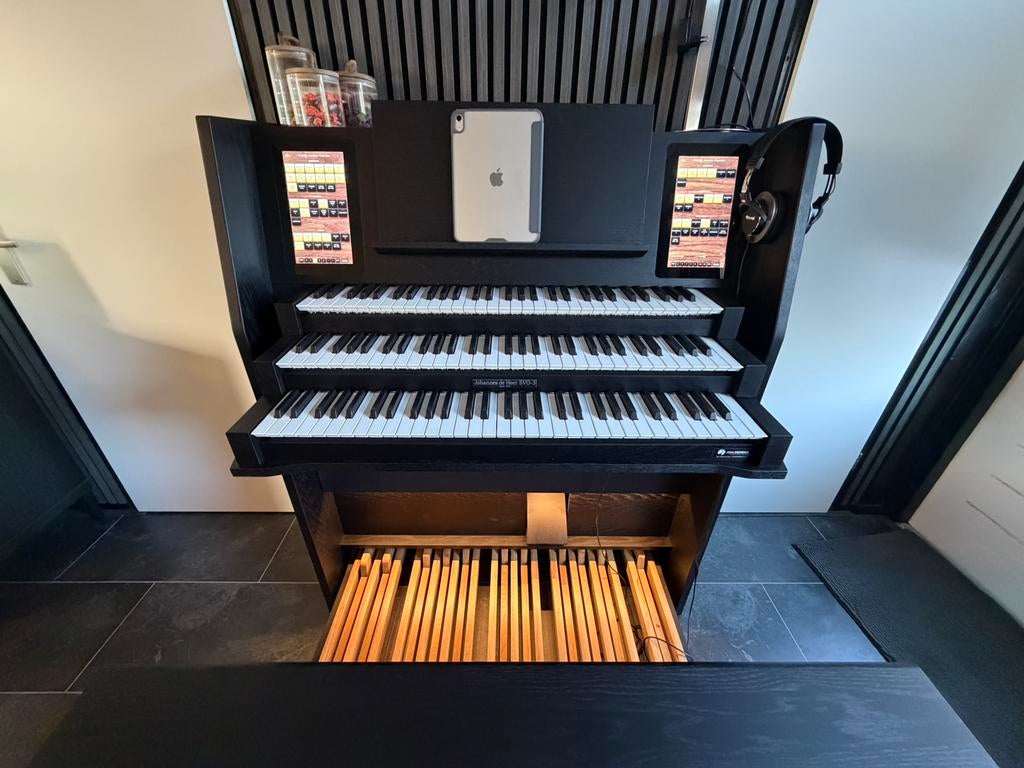 Johannes de Heer Svo3 orgel. Sweelinq virtual pipe organ, Ophalen, Zo goed als nieuw, 3 klavieren, Orgel