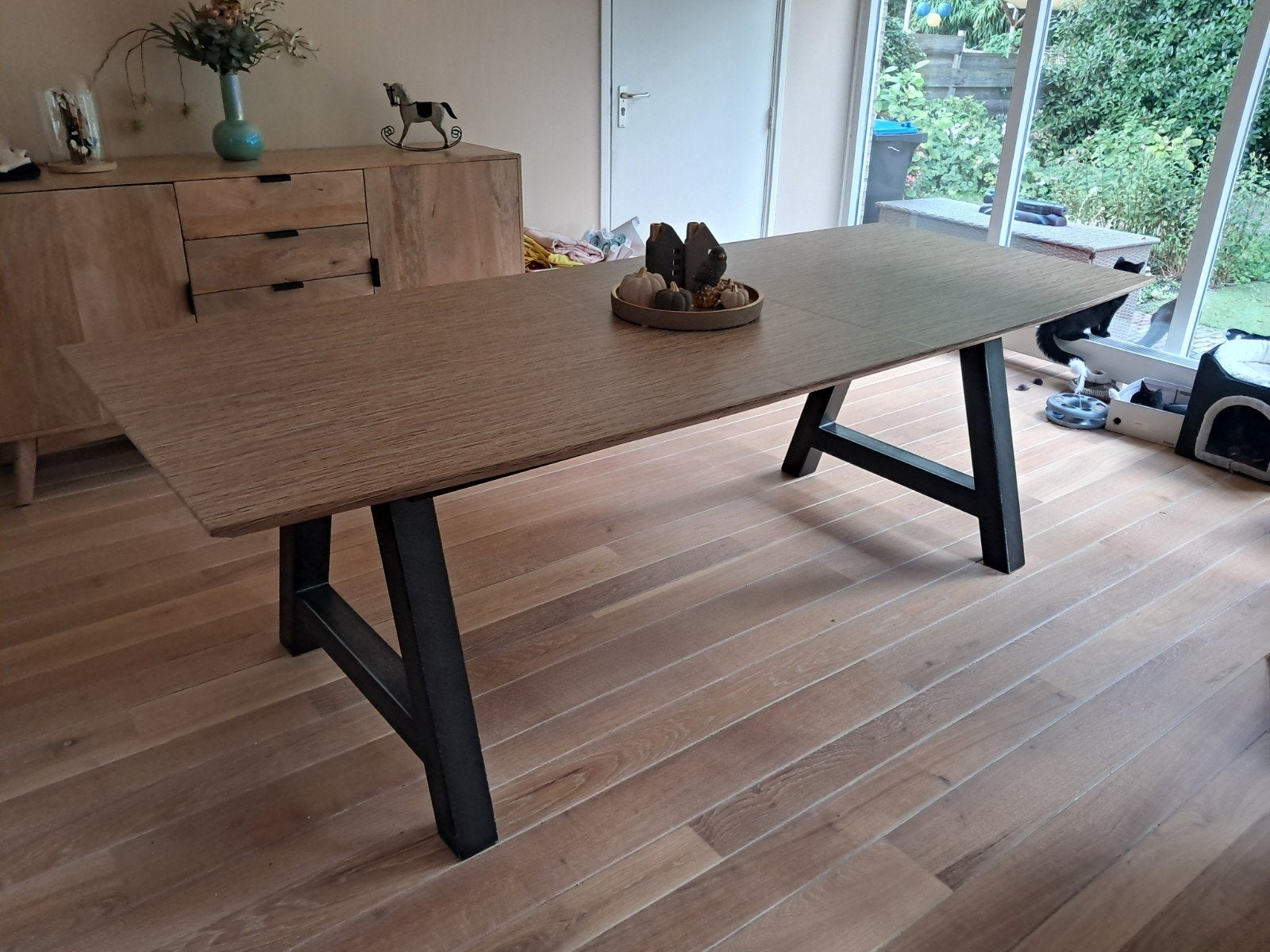 Eettafel 240x110 cm met ribuuste stalen poten, Ophalen, Gebruikt, 100 tot 150 cm, 200 cm of meer
