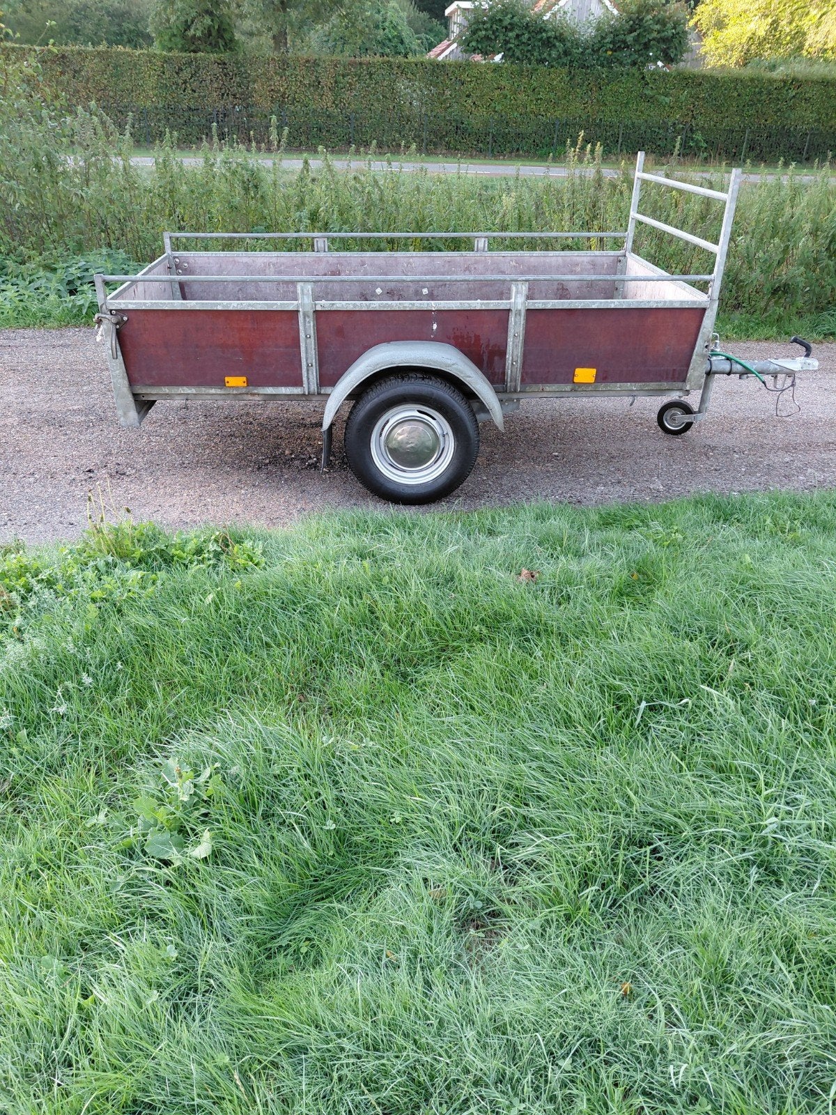 Saris aanhanwagen, Ophalen, Gebruikt