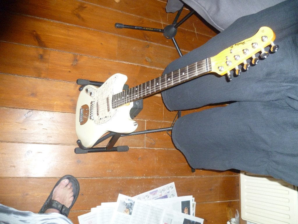 linkshandige el. gitaar, Muziek en Instrumenten, Snaarinstrumenten | Gitaren | Akoestisch, Gebruikt, Overige typen, Ophalen