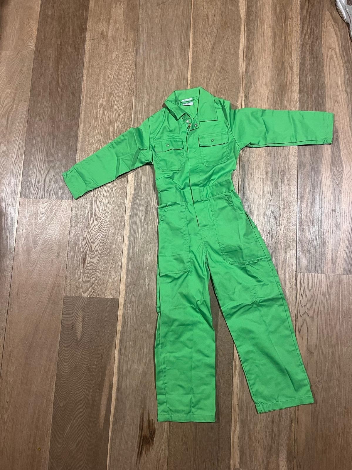 Groene overall maat 140, 65% polyester, 35% katoen, Ophalen of Verzenden, Zo goed als nieuw, Jongen of Meisje