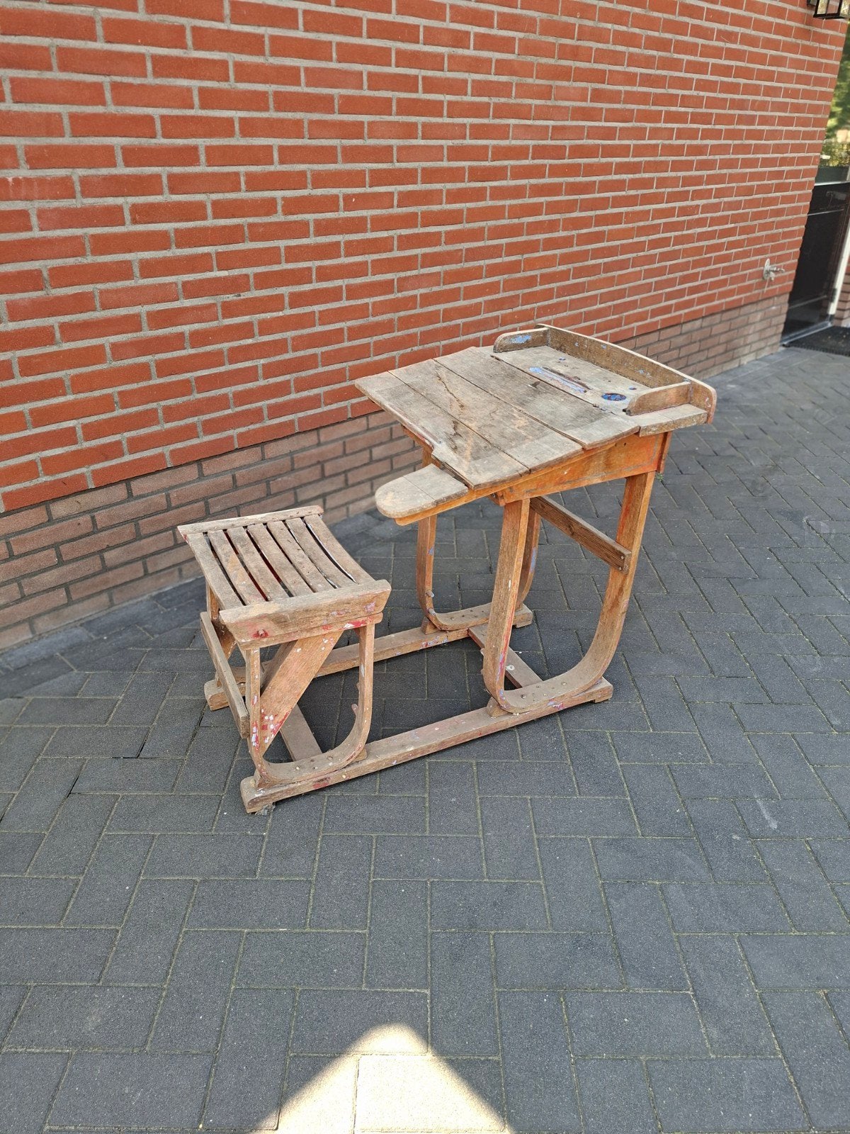 oude  antiek schoolbankje, Ophalen, Gebruikt, Rechthoekig, Hout