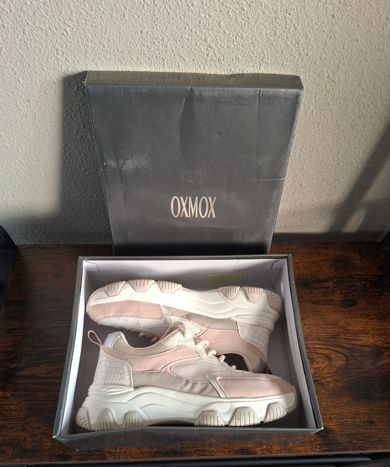 OXMOX Sneaker beige rose Maat 39🙂, Oxmox, Beige, Ophalen of Verzenden, Sneakers of Gympen
