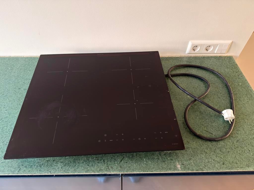 IKEA MATMÄSSIG Inductiekookplaat - 230v - 1 fase, Witgoed en Apparatuur, Kookplaten, Ophalen, 4 kookzones, Zo goed als nieuw, Energieklasse A of zuiniger