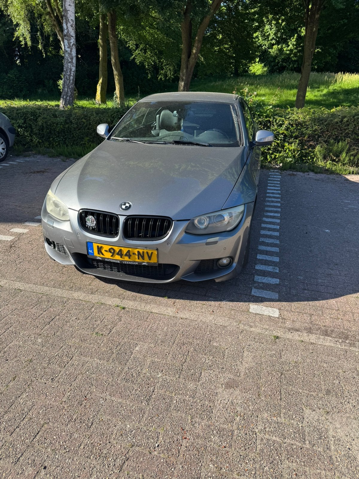 BMW 3-Serie 3.0 D 330 Cabrio M pakket 180KW AUT 2011 Grijs, Auto's, Automaat, Euro 5, Achterwielaandrijving, 1800 kg
