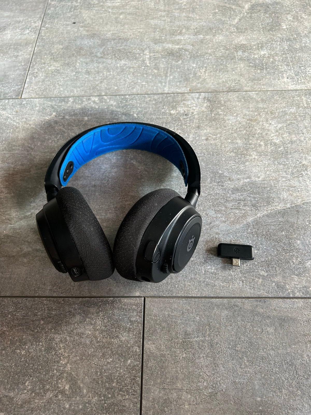 SteelSeries Arctis 7P+ Wireless Gaming Headset Zwart, Ophalen, Gaming, Zo goed als nieuw, Steelseries