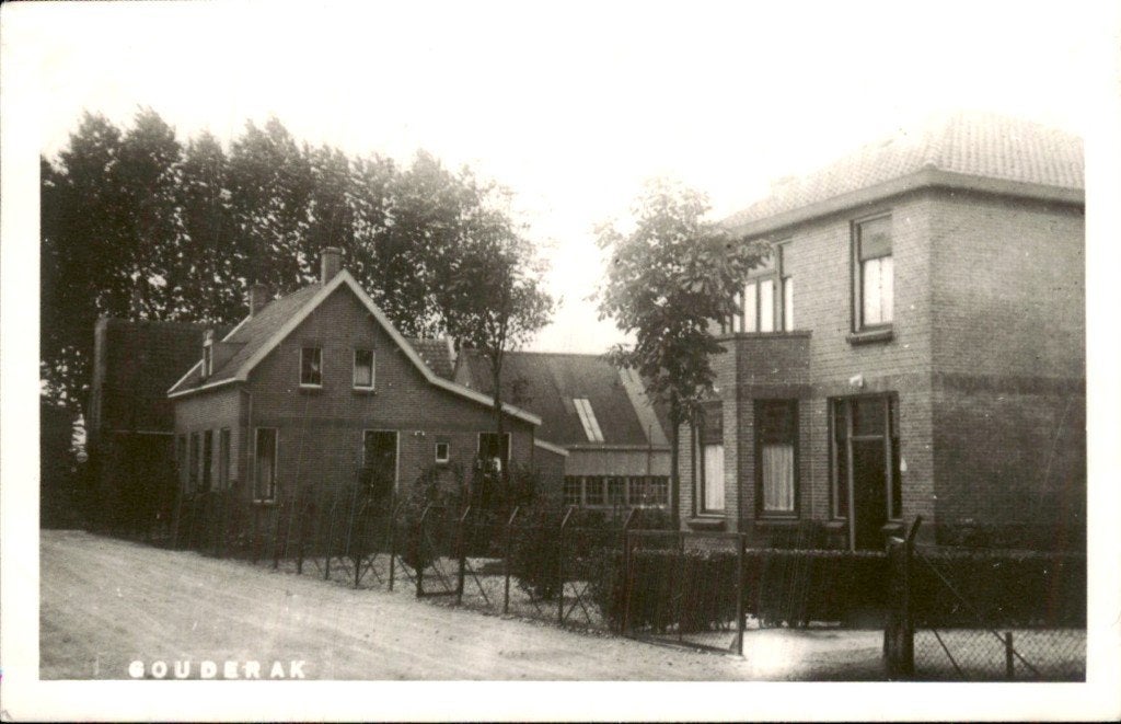 Gouderak - Huizen - Straatgezicht, Verzamelen, Ophalen of Verzenden, 1920 tot 1940, Ongelopen, Zuid-Holland