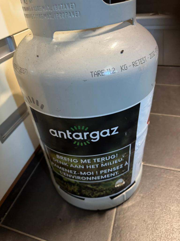 Gasfles 1x vol 2 st leeg, Ophalen of Verzenden, Zo goed als nieuw