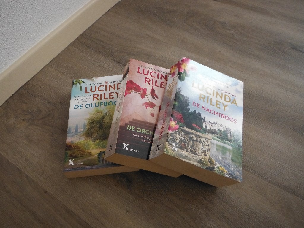 3 boeken van Luicinda Riley, Ophalen, Lucinda Riley