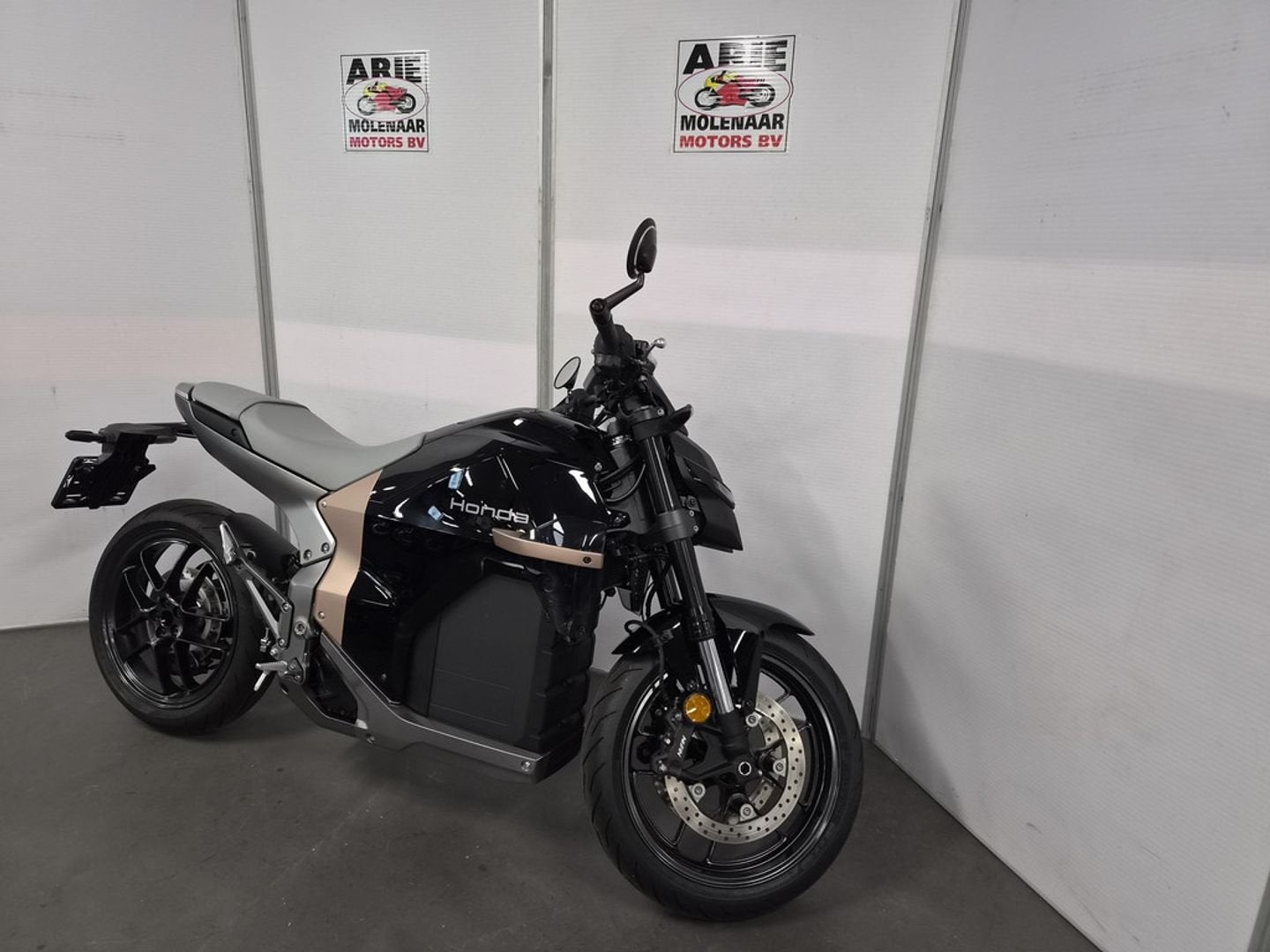 Honda VN 7 (bj 2026), Motoren, 2 cilinders, HONDA, Bedrijf, Onbekend