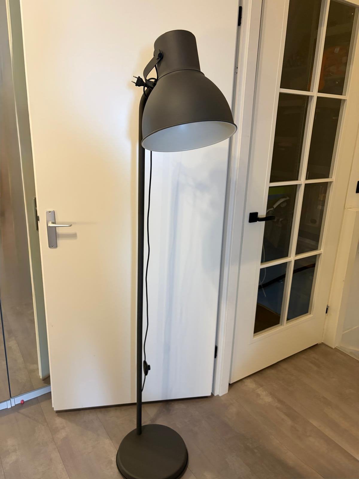 Ikea lamp industrueel, Ophalen, Zo goed als nieuw, Minder dan 100 cm