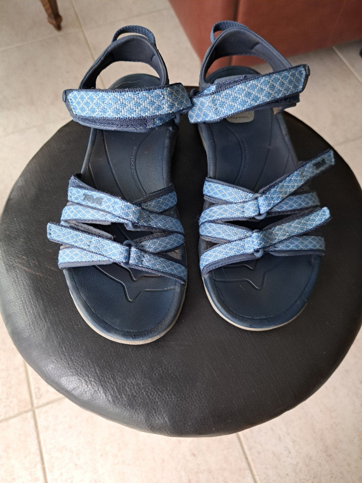 mooie Teva sandalen  mt37, Ophalen of Verzenden, Zo goed als nieuw, Sandalen of Muiltjes