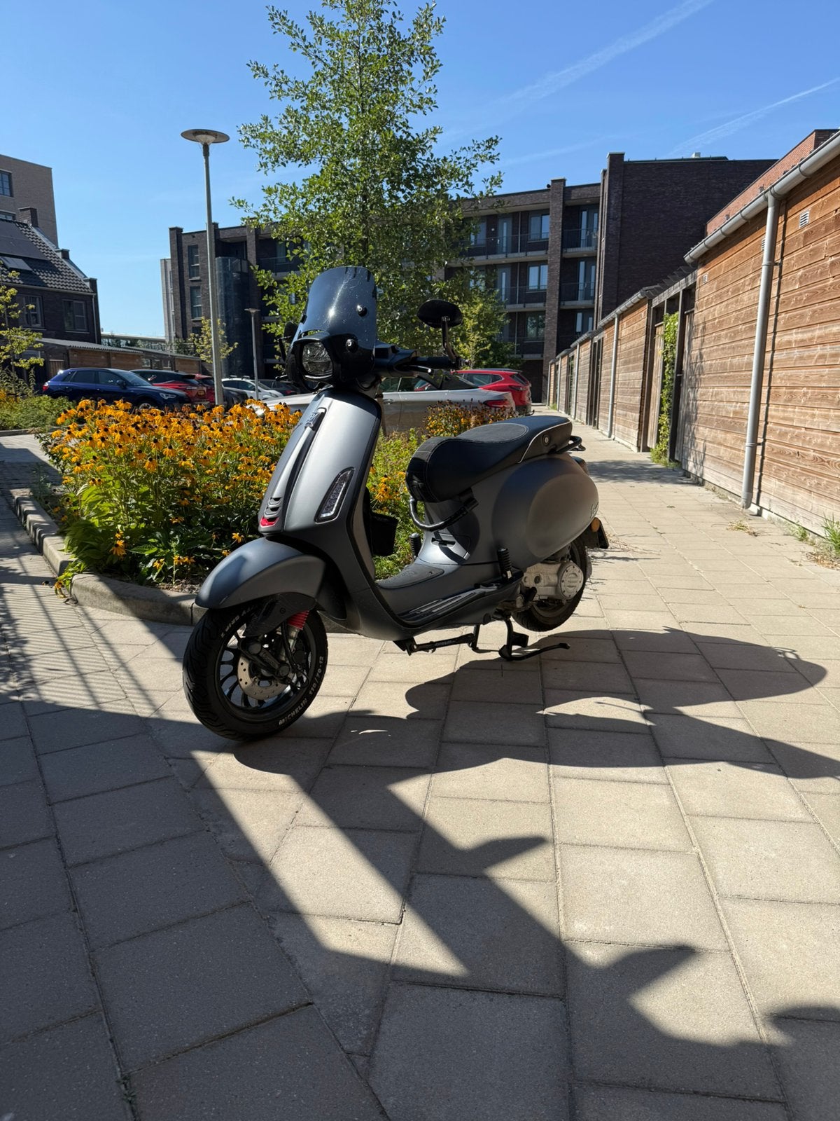 Vespa Sprint, Ophalen, Maximaal 45 km/u, Zo goed als nieuw, Benzine