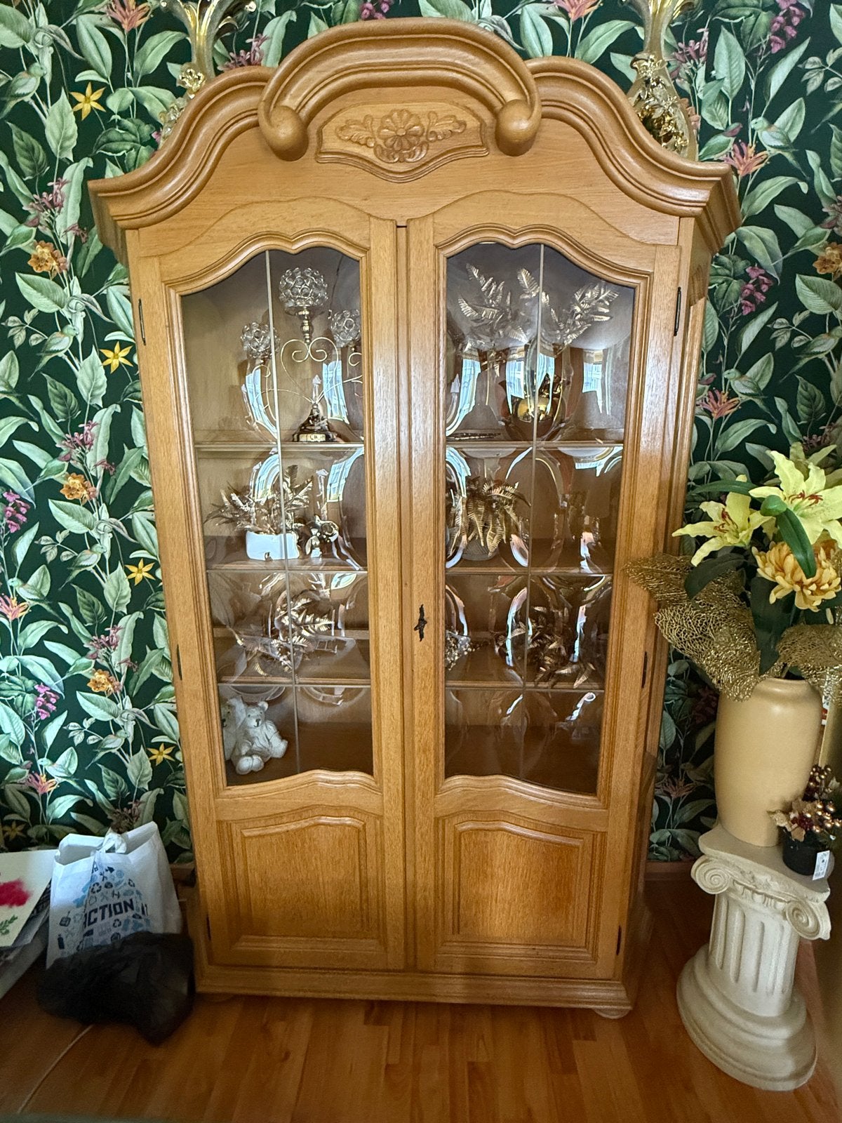 Eiken vitrinekast 2-deurs - 148x43x212 cm, Ophalen, Gebruikt, 100 tot 150 cm, 200 cm of meer