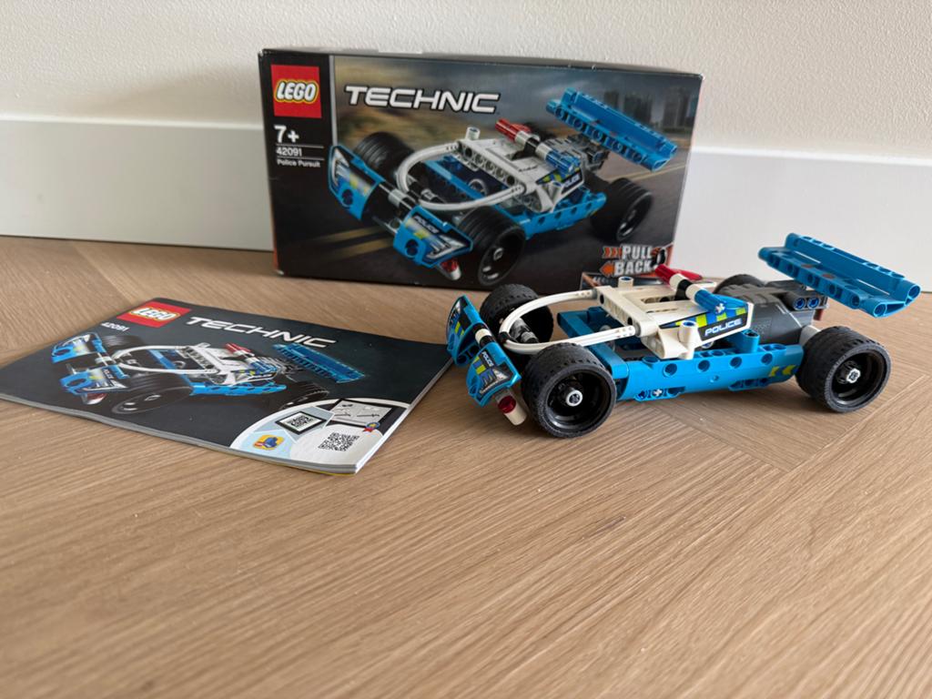 Lego Technic 42091 Politie Achtervolgingsauto, Kinderen en Baby's, Speelgoed | Duplo en Lego, Lego, Ophalen of Verzenden, Zo goed als nieuw