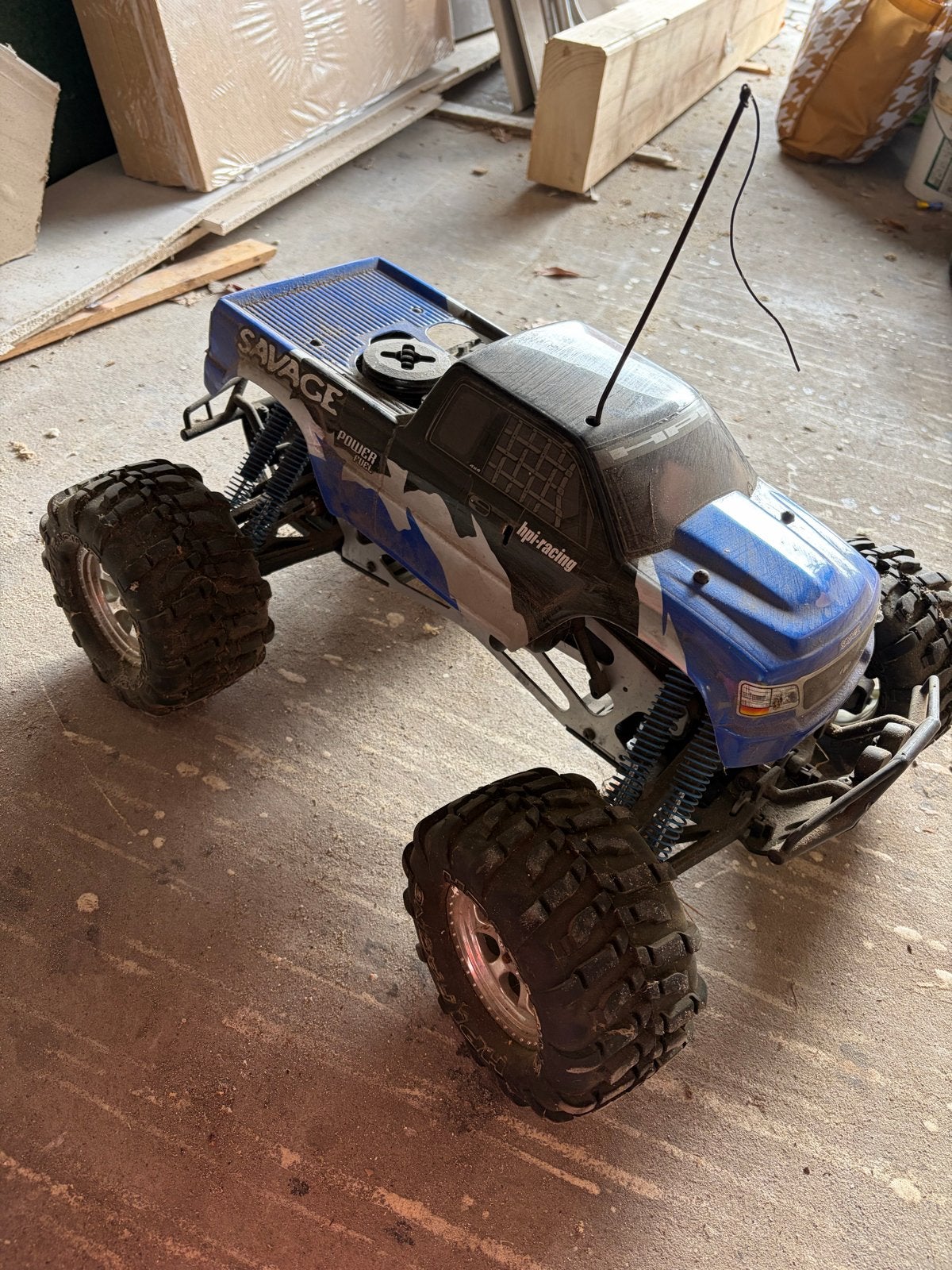 Savage HPI Racing RC Auto Nitro Offroad, Gebruikt, Auto offroad, Ophalen of Verzenden, Schaal 1:8