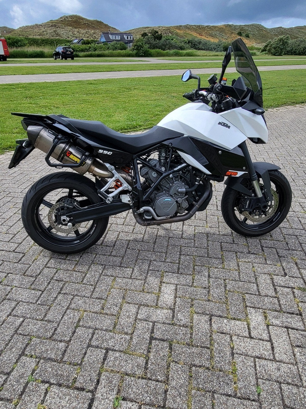 KTM 990 SMT - Krachtige Toermotor met Akrapovic Uitlaat, Motoren, Motoren | KTM, 2 cilinders, Sportuitlaat, Motorrijbewijs A, Gebruikt