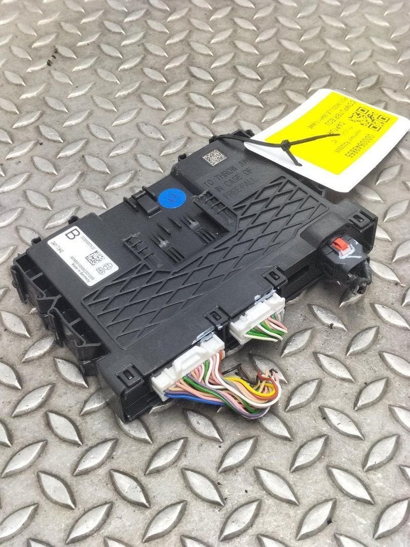 RENAULT CAPTUR COMPUTER ECU 284Y17LW4E 2025, Ophalen of Verzenden, Gebruikt, ARN erkend