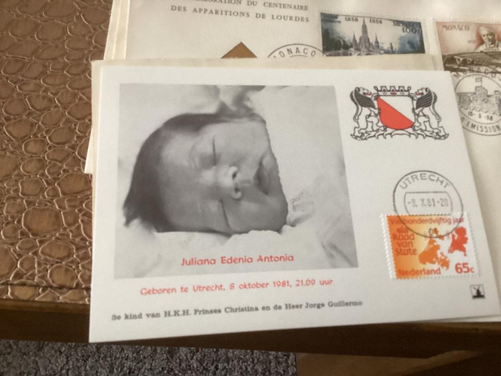 No1822 Kaart koninklijk 8-10-1981 Nederland jaargangen fdc, Postzegels en Munten, Postzegels | Eerstedagenveloppen, Ophalen, Onbeschreven