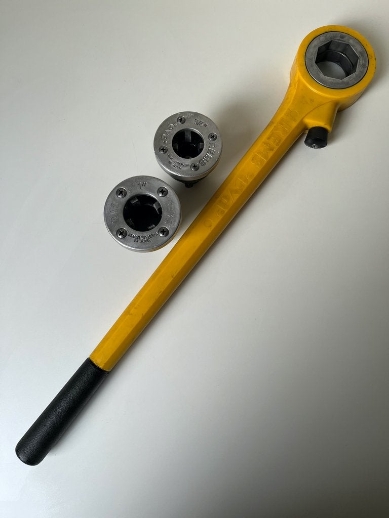 REMS EVA handdraadsnij-ijzer (met 1" & 3/4" snijkoppen), Ophalen of Verzenden, Gebruikt