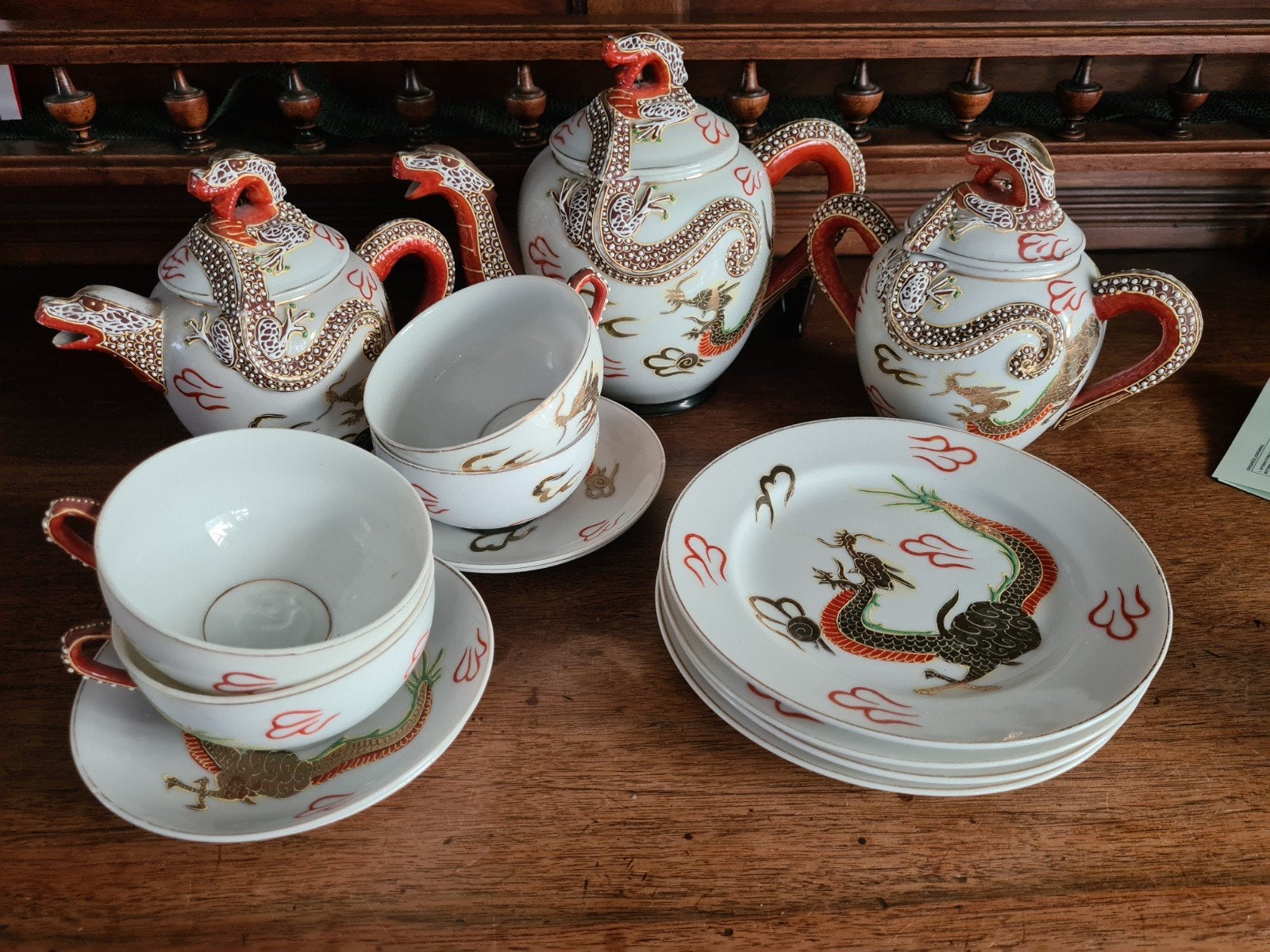 Japans Dragon Ware Theeservies, Ophalen