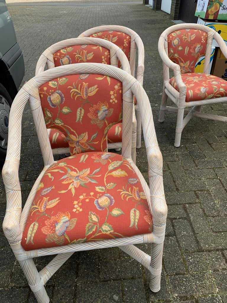 4 manou stoelen met bloemenstof, Huis en Inrichting, Stoelen, Gebruikt, Overige kleuren, Riet of Rotan, Ophalen of Verzenden
