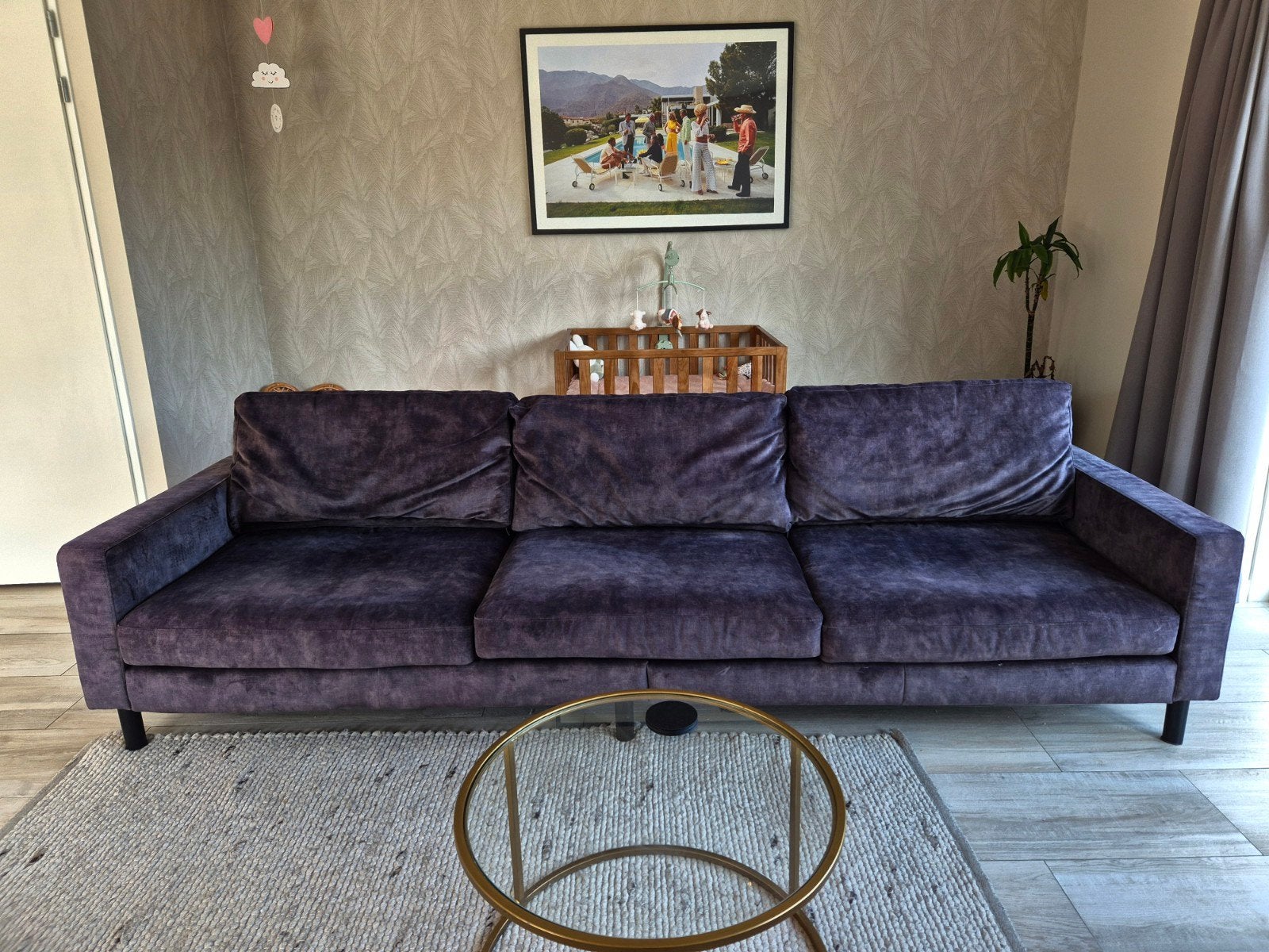 Comfortabele donkergrijze driezitsbank - 285 cm breed, Huis en Inrichting, Ophalen, 250 tot 300 cm, Gebruikt, 75 tot 100 cm