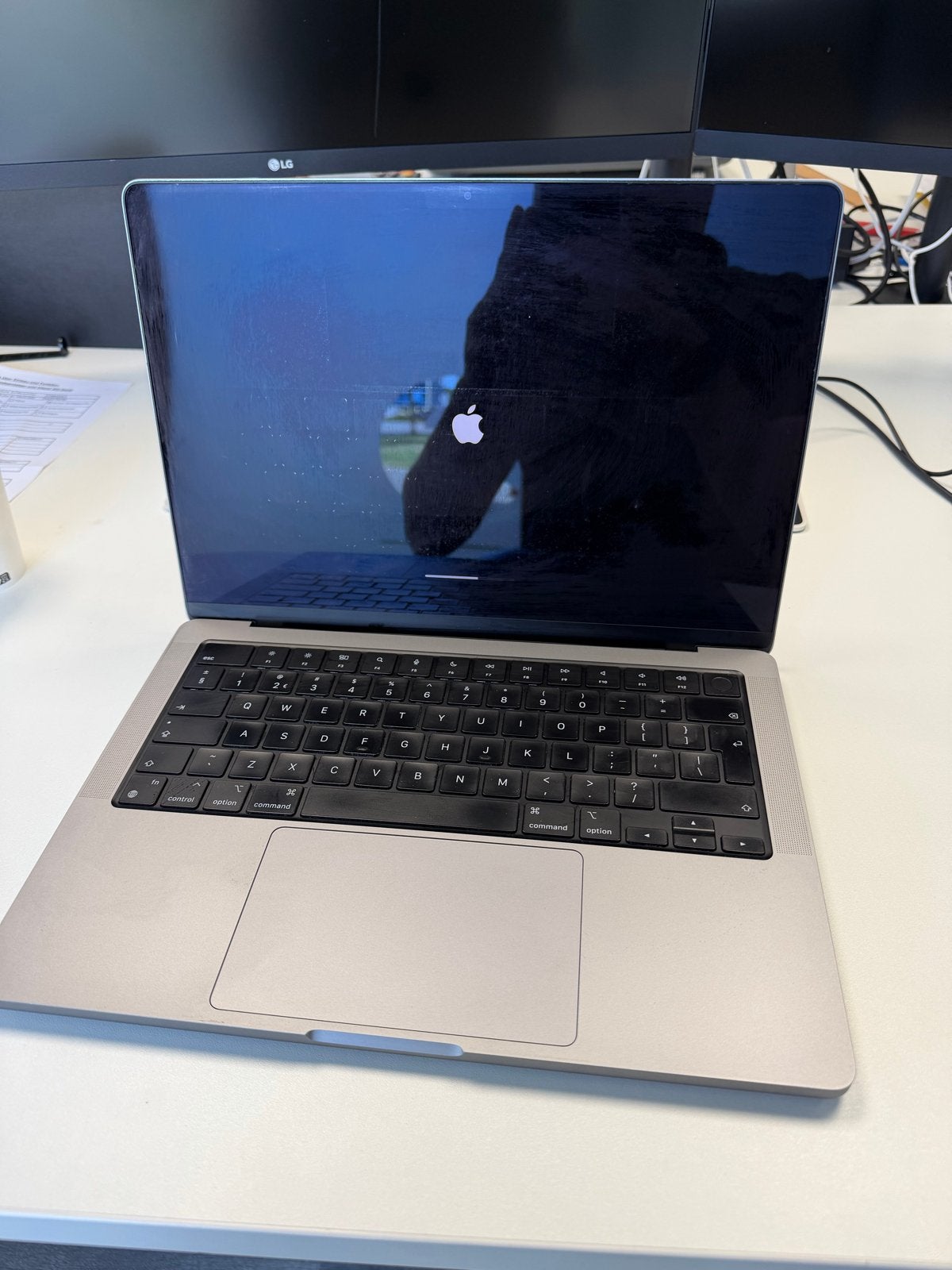 MacBook Pro 14-inch (2021) - Apple M1 Pro, 16GB RAM, MacBook Pro, Gebruikt, Qwerty, Overige groottes