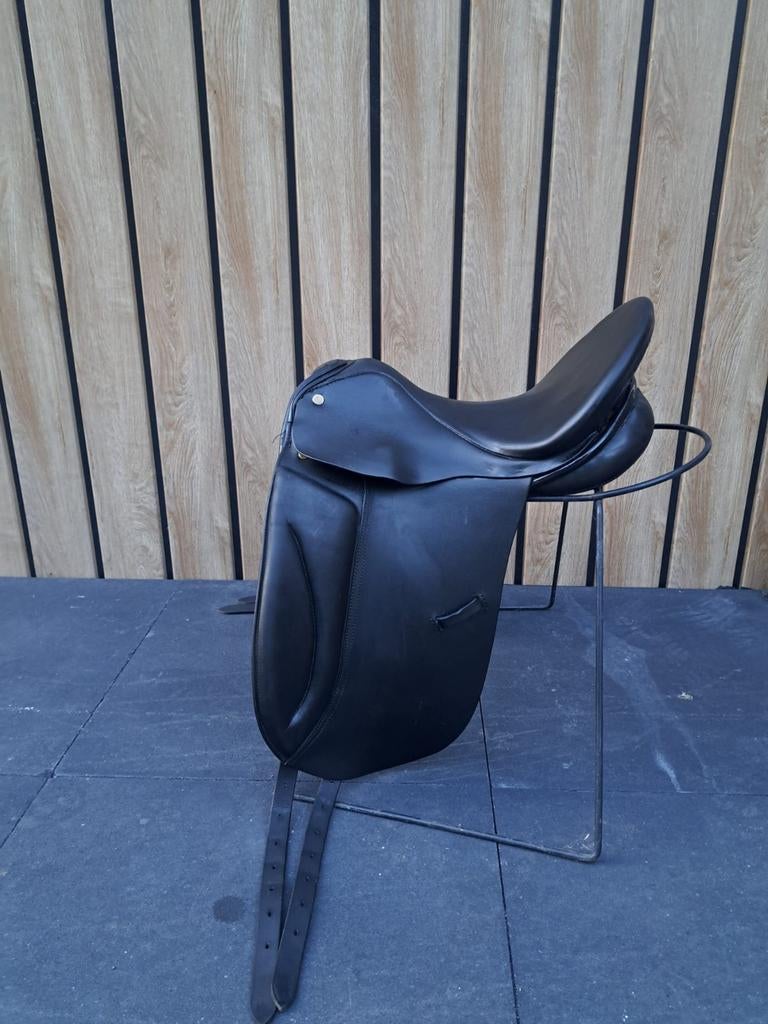 Dressuurzadel 17,5 inch rossner, Ophalen, Dressuur
