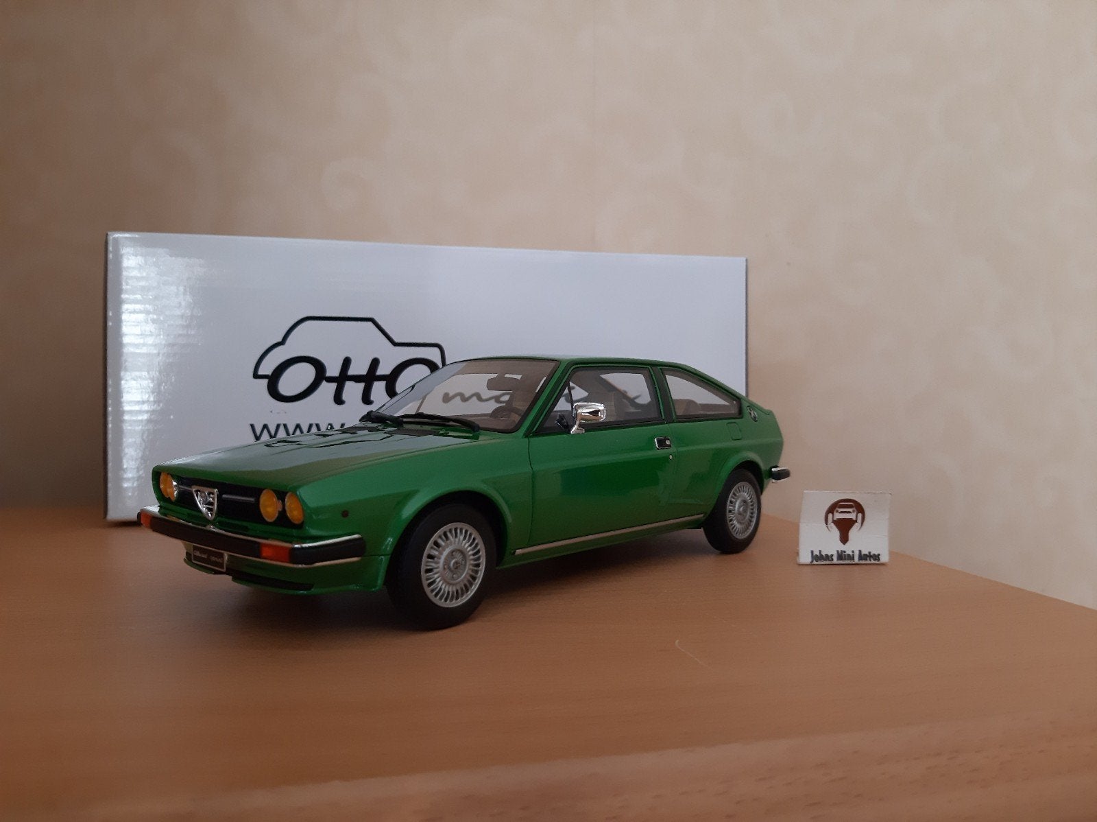 Alfa Romeo Sud Sprint 1976 groen OT1043 van Ottomobile 1:18