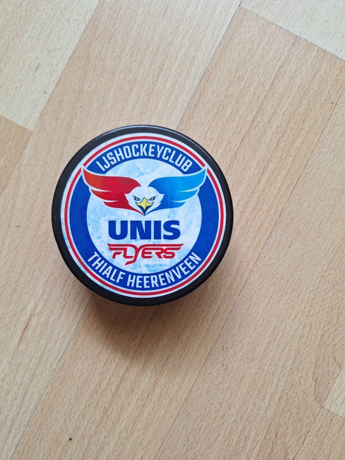 IJshockeypuck Thialf UNIS Flyers Heerenveen, Ophalen of Verzenden, Zo goed als nieuw