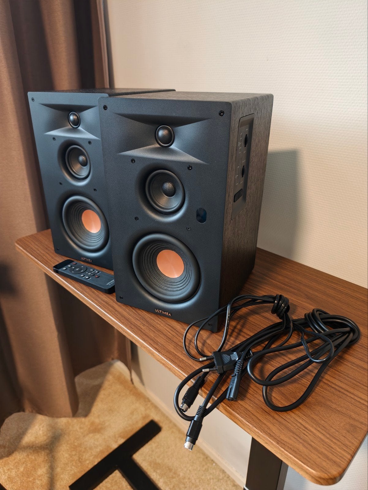 Ultimea BS-3 Boekenplank Speakers - Nette Staat