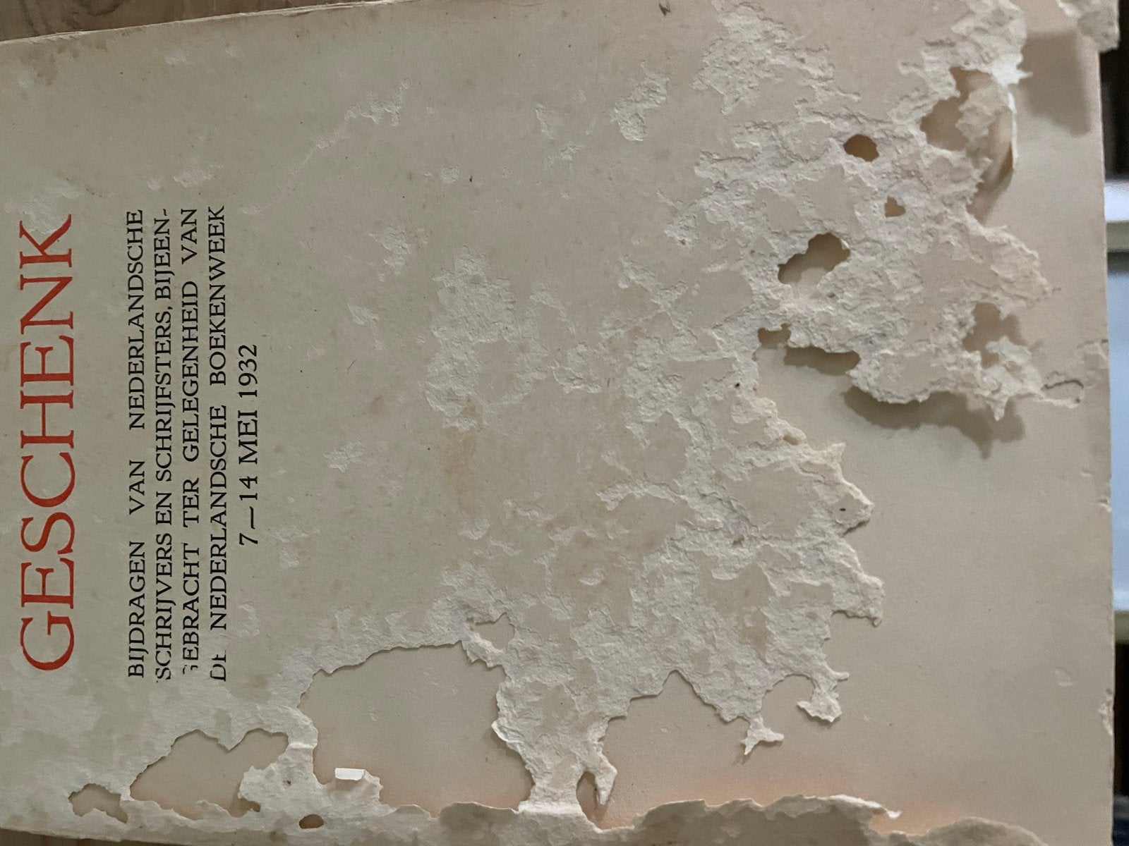 GESCHENK: Bijdragen Nederlandse Schrijvers Boekenweek 1932, Boeken, Ophalen of Verzenden, Gelezen