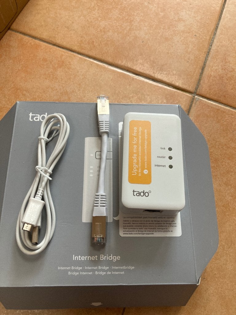 Tado Internet Bridge GW03 - Smart Home Hub, Ophalen of Verzenden, Nieuw, Router, Tado