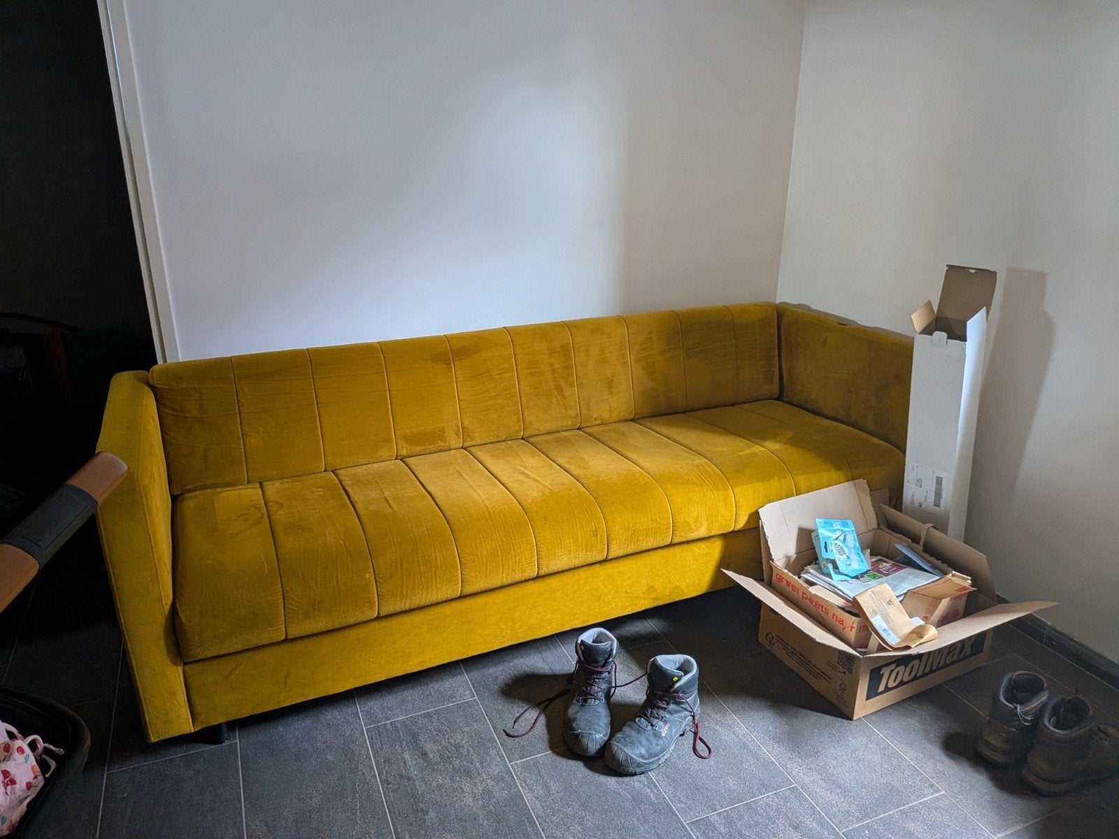 Gele bank gratis, Huis en Inrichting, Ophalen, Gebruikt, 75 tot 100 cm, Tweepersoons