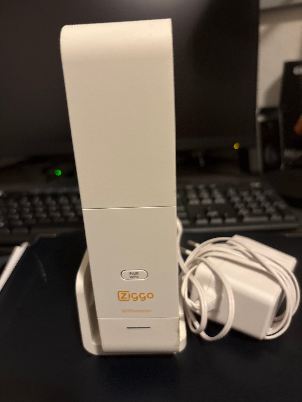 Ziggo Wifi Booster - Versterk je draadloze signaal, Ophalen of Verzenden, Gebruikt, Router