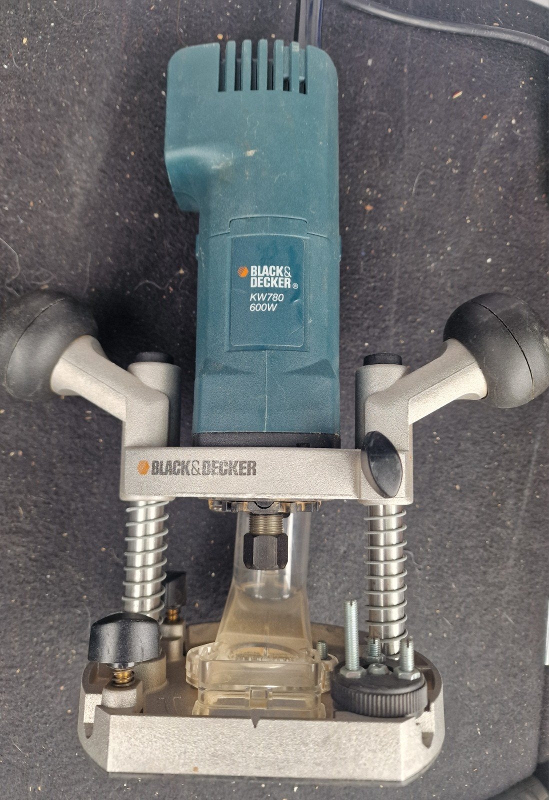 Black & Decker KW780 Bovenfrees 600W, Ophalen, Gebruikt, Black & Decker, Bovenfrees
